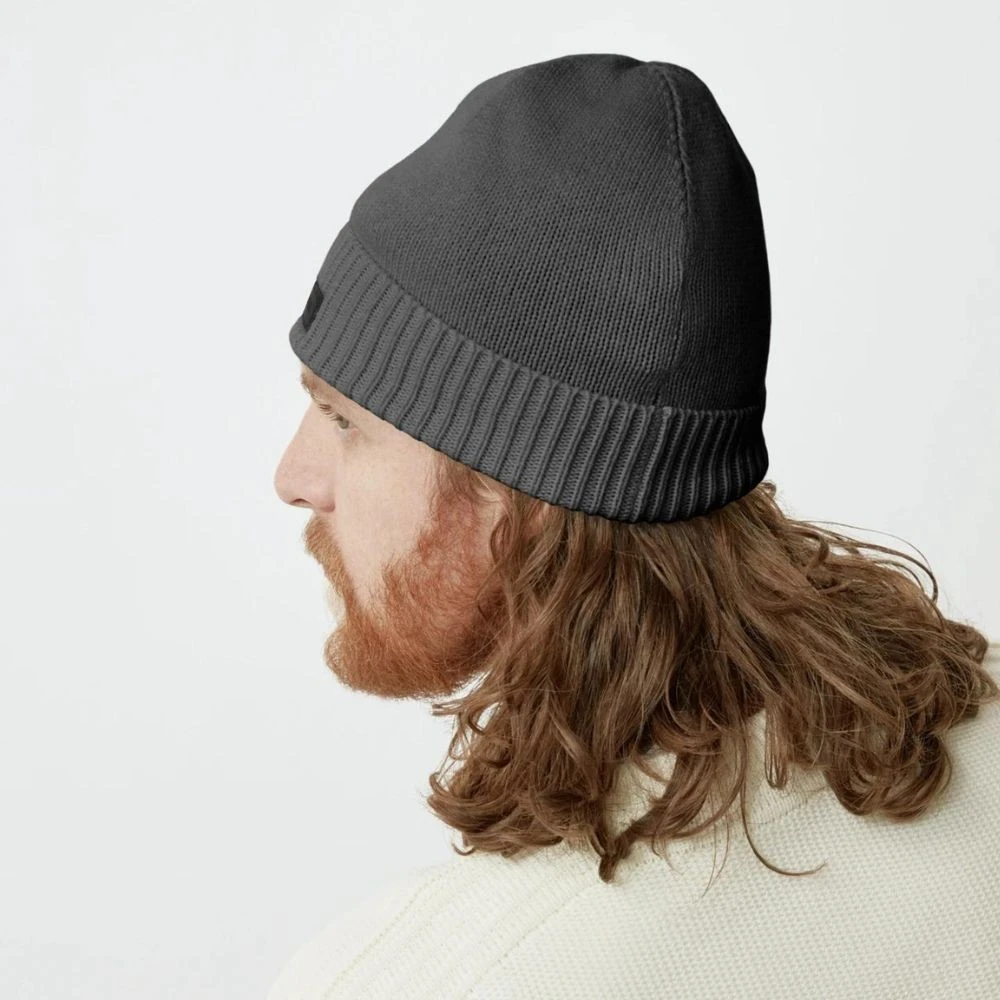 Bonnet Canada Goose Small Tonal Emblem Toque Iron Grey 3 Bonnet Canada Goose Small Tonal Emblem Toque Iron Grey – Image 3