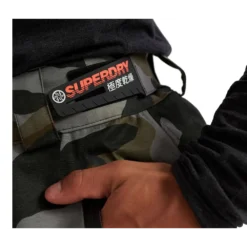 Hiver Vêtements Boutique -Hiver Vêtements Boutique pantalon de ski superdry ultimate snow rescue camo 1